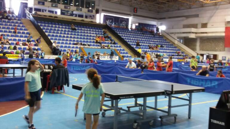 Echipele de tenis de masă la Campionatele Naționale
