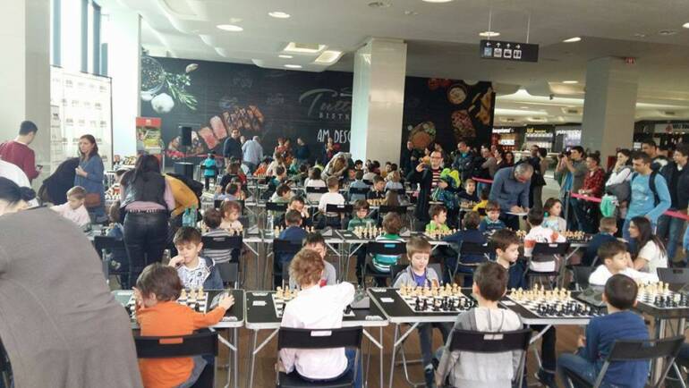 Concurs la Voluntari pentru secția de șah